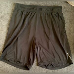 ATHLETIC WORKS Men’s Athletic Shorts Black Size XLarge